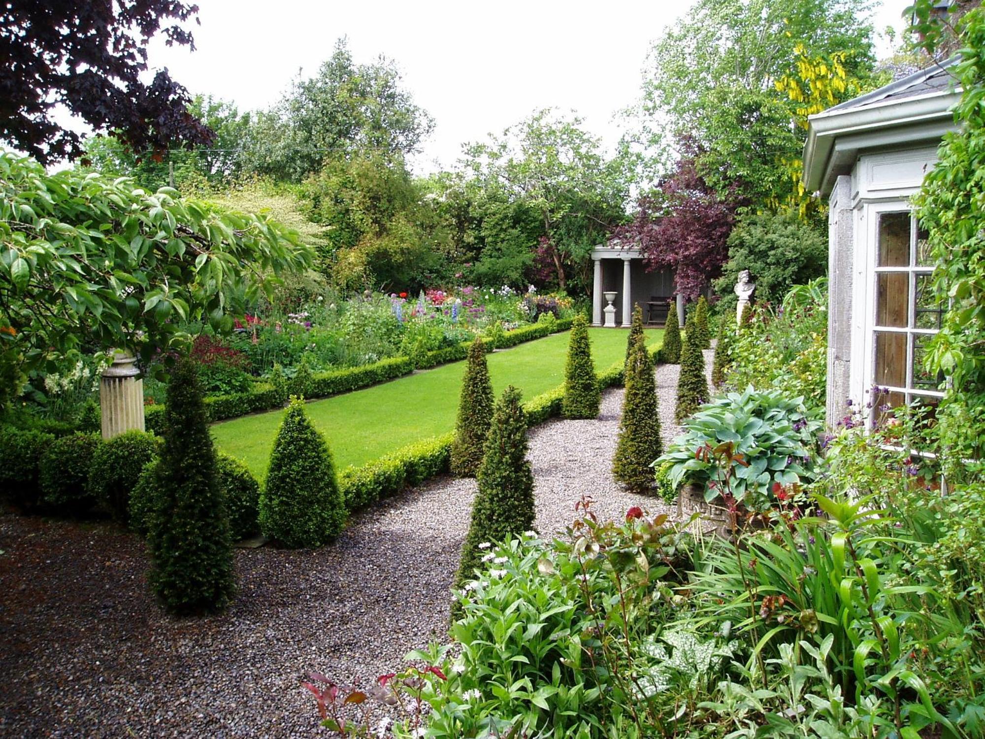 House Bed & Breakfast Collon